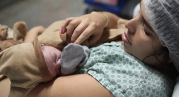 Novembro Roxo alerta para prevenção da prematuridade